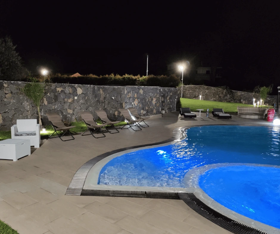 piscina per eventi ad acireale